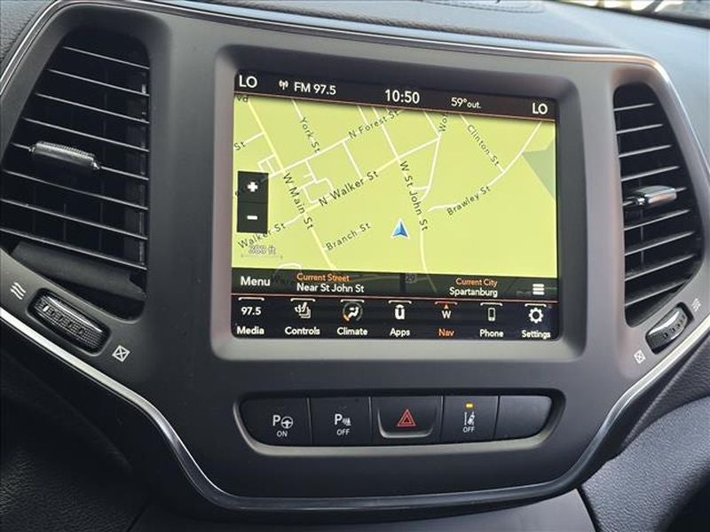 2023 Jeep Cherokee Altitude Lux