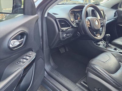 2023 Jeep Cherokee Altitude Lux