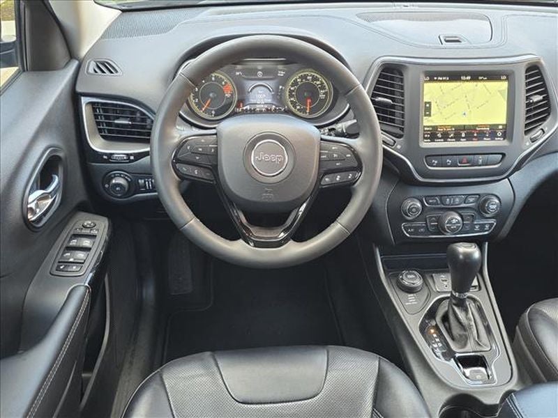 2023 Jeep Cherokee Altitude Lux