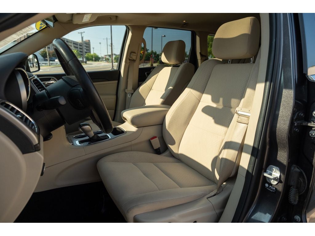 2021 Jeep Grand Cherokee Laredo E