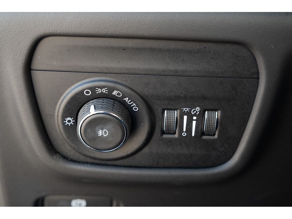 2023 Jeep Grand Cherokee L Summit Reserve