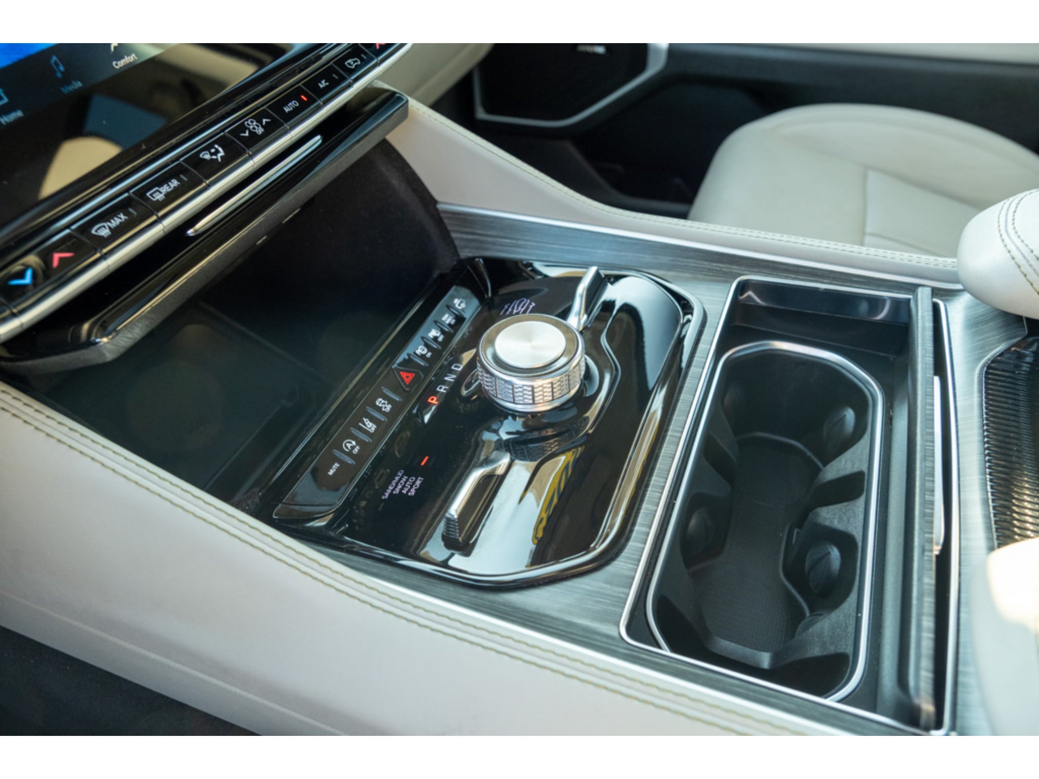 2023 Jeep Wagoneer Series II
