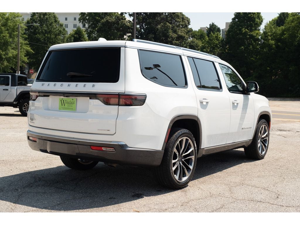 2022 Jeep Wagoneer Series III