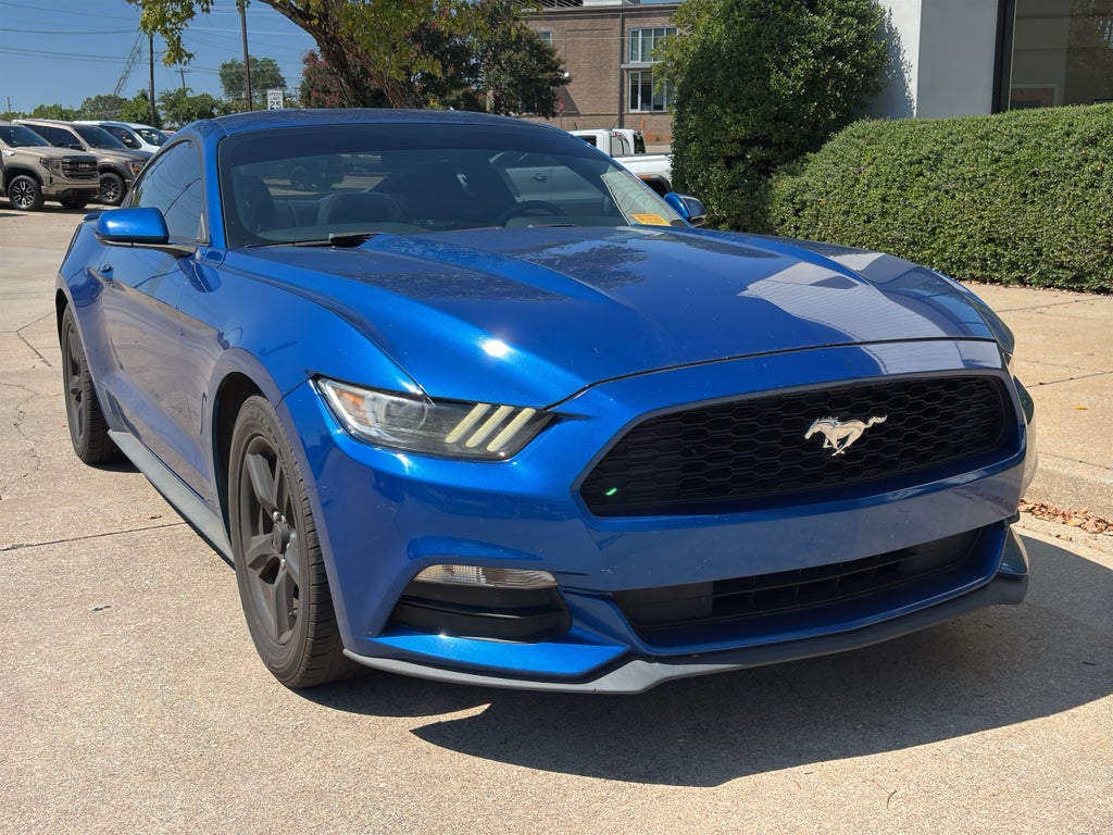 2017 Ford Mustang V6