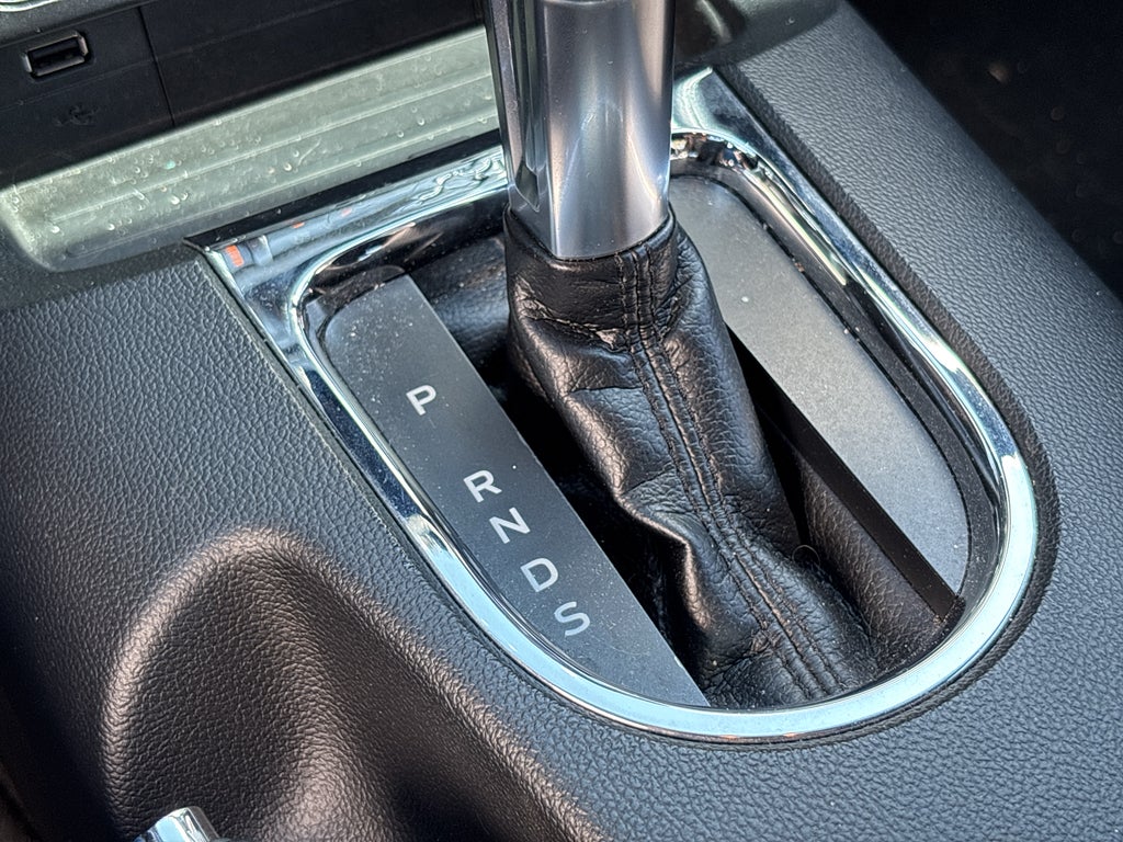 2017 Ford Mustang V6