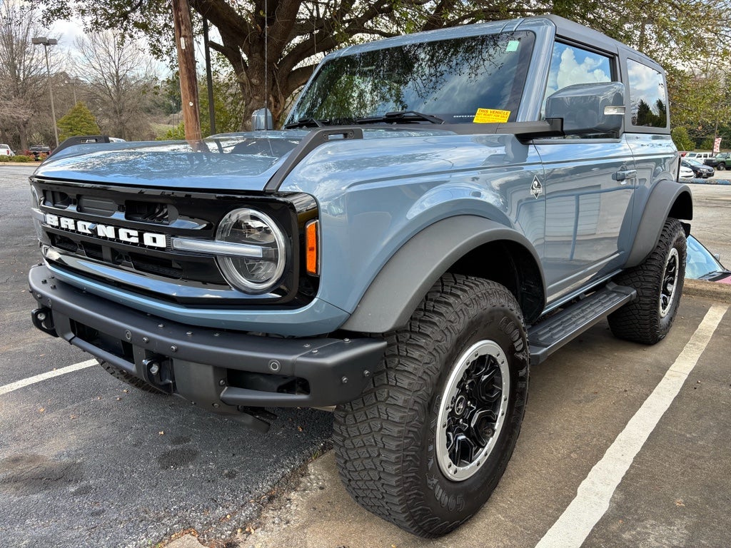 2023 Ford Bronco Base
