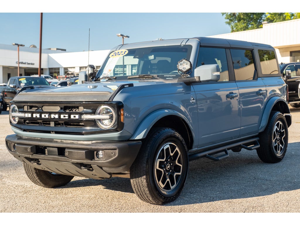 2023 Ford Bronco Outer Banks