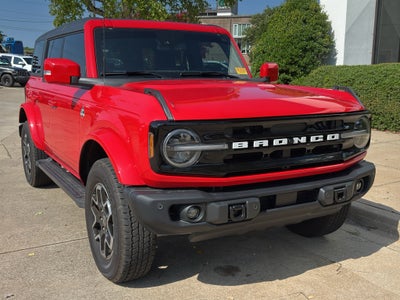 2024 Ford Bronco Outer Banks