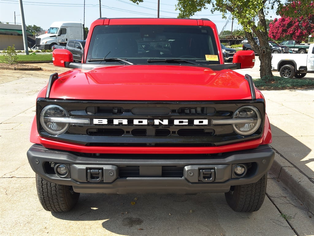 2024 Ford Bronco Outer Banks