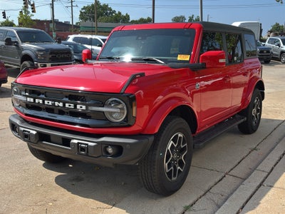 2024 Ford Bronco Outer Banks