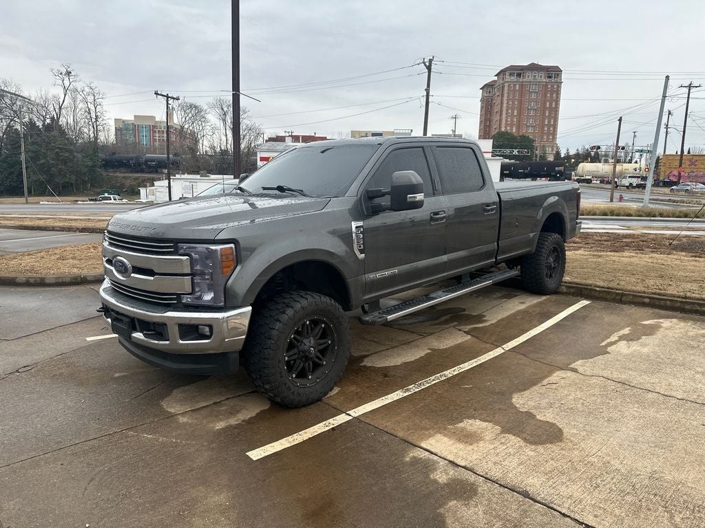 2017 Ford F-350 Super Duty Lariat