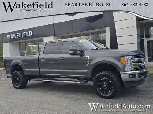 2017 Ford Super Duty F-350 SRW Lariat