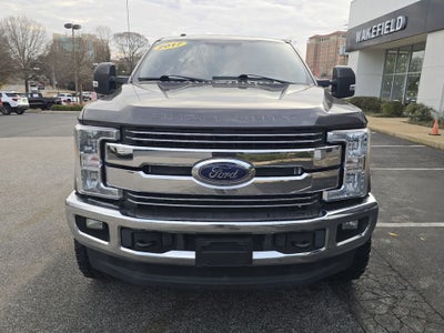 2017 Ford Super Duty F-350 SRW Lariat