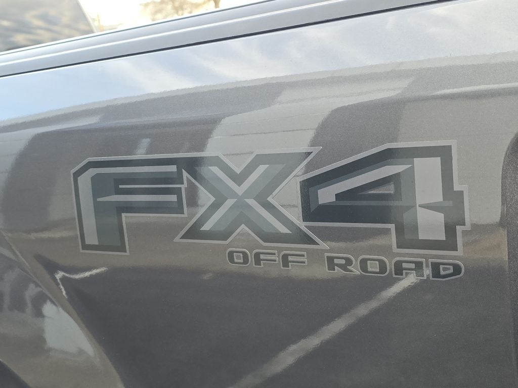 2017 Ford Super Duty F-350 SRW Lariat