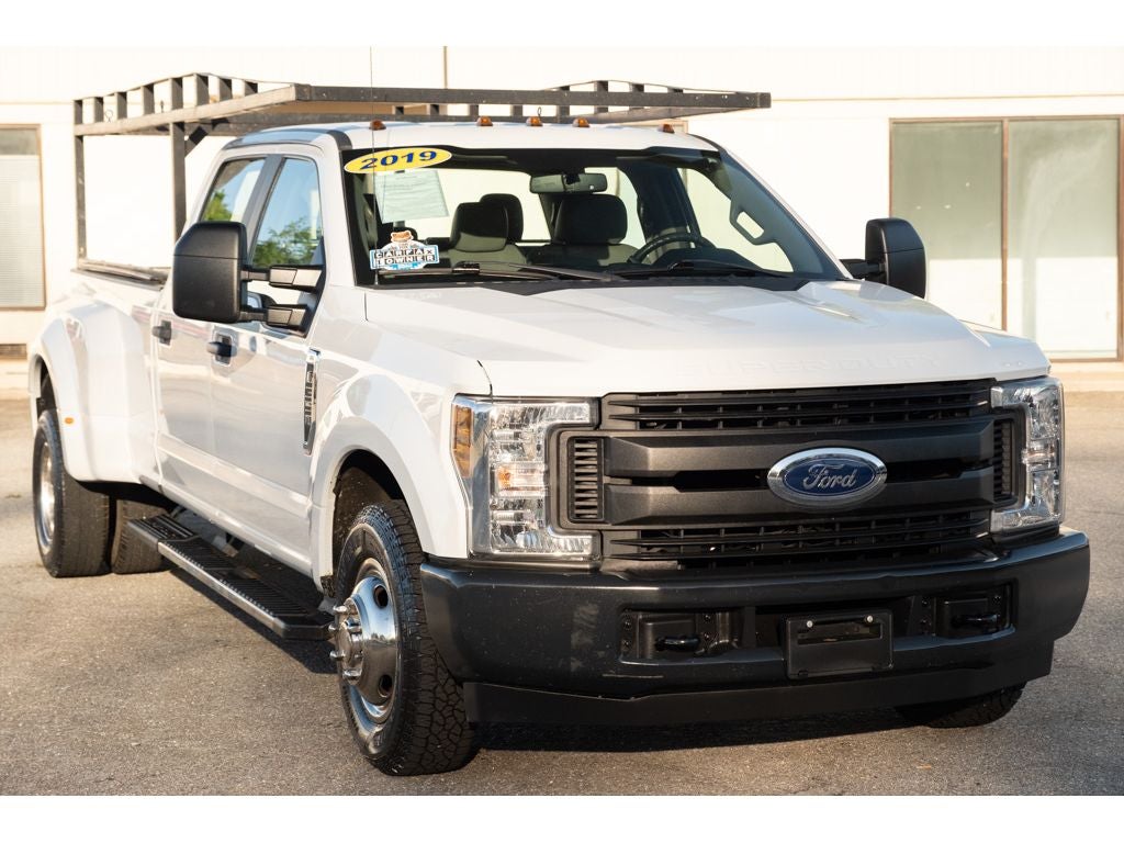 2019 Ford Super Duty F-350 DRW XL