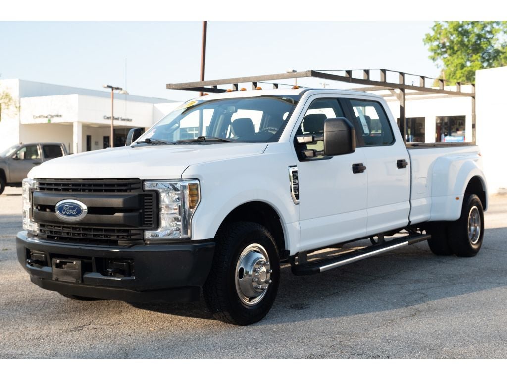2019 Ford Super Duty F-350 DRW XL