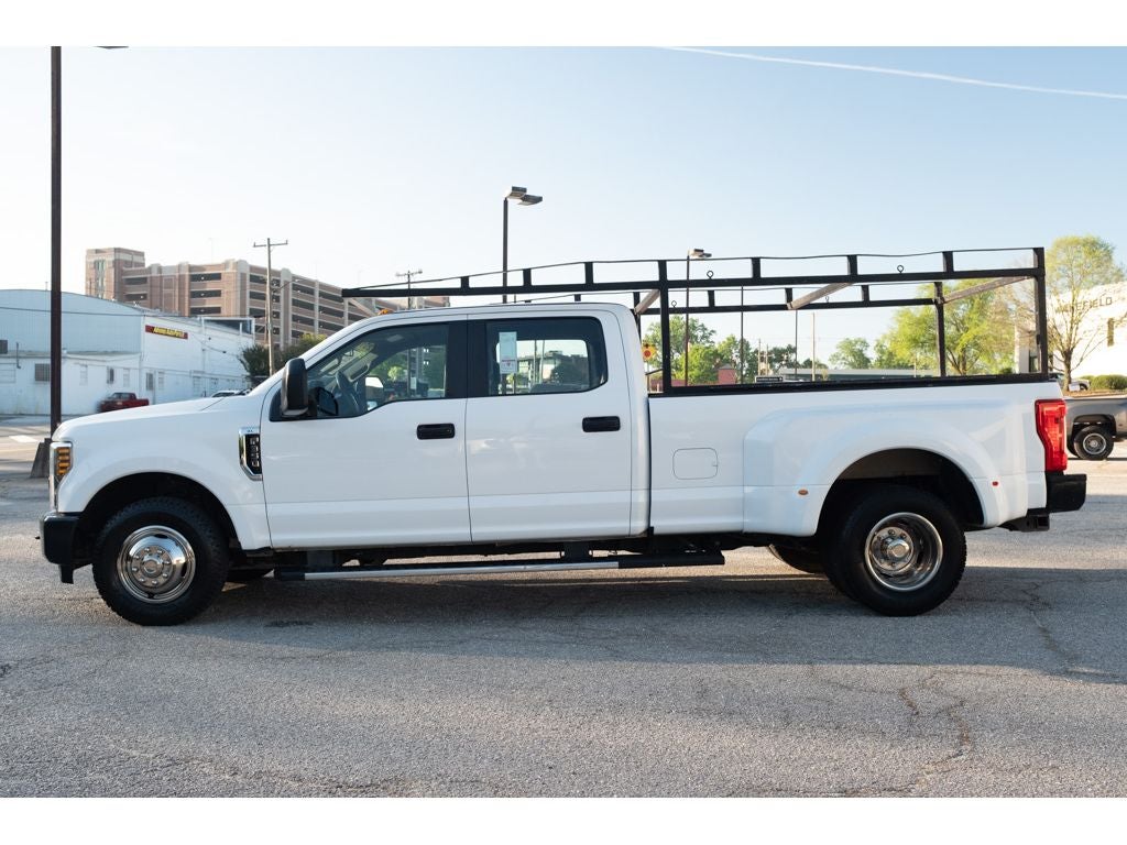 2019 Ford Super Duty F-350 DRW XL