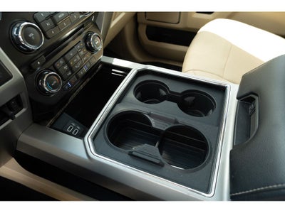 2017 Ford Super Duty F-350 DRW Lariat