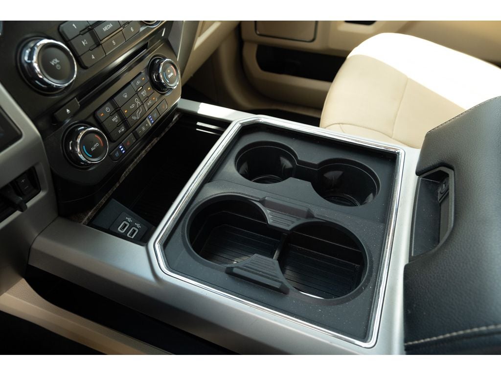 2017 Ford Super Duty F-350 DRW Lariat