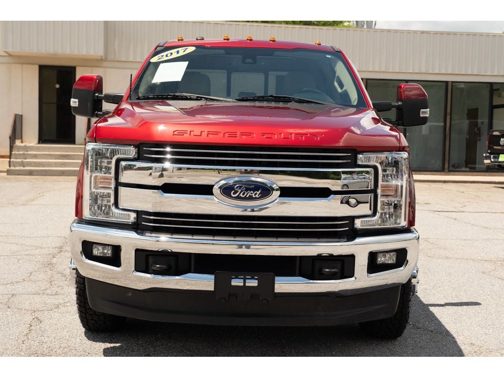 2017 Ford Super Duty F-350 DRW Lariat