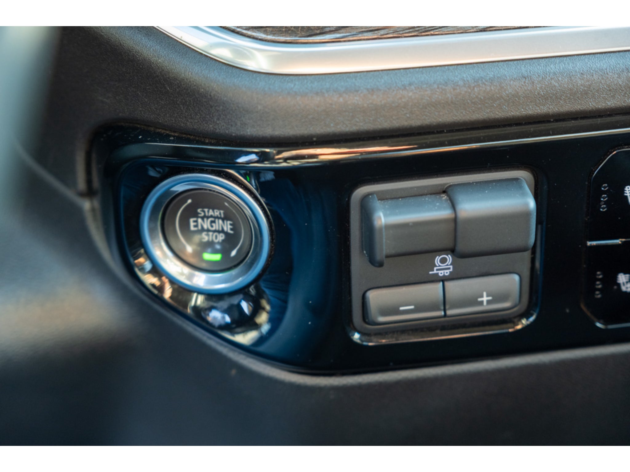 2025 Chevrolet Silverado 3500 HD LT DRW