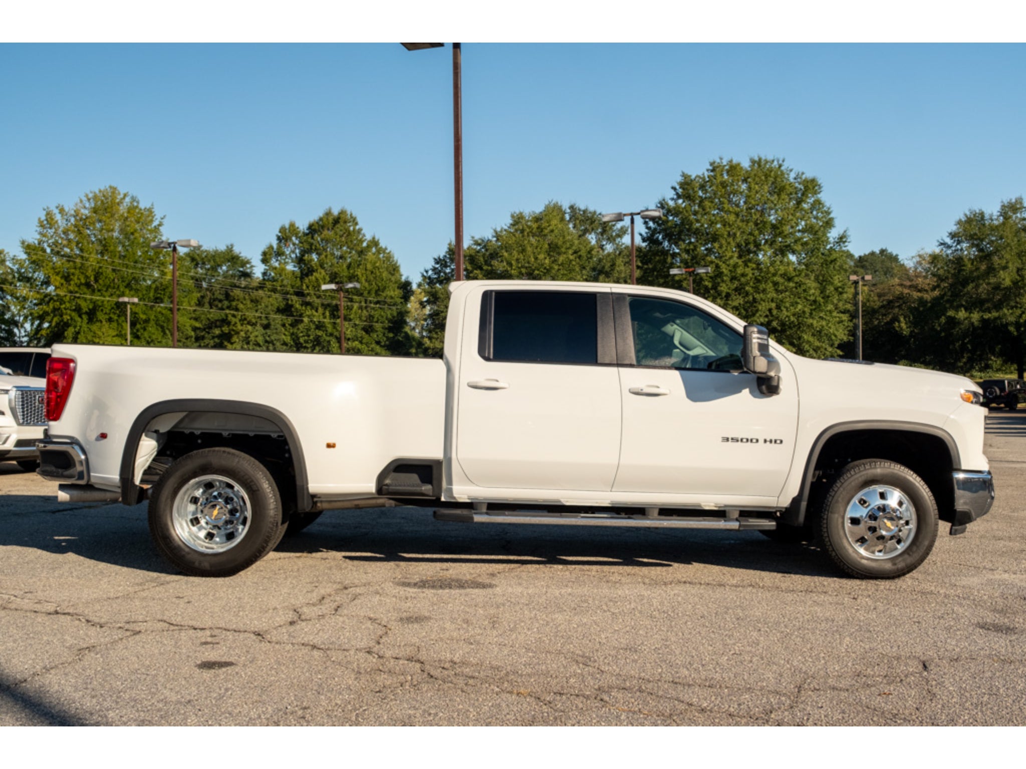 2025 Chevrolet Silverado 3500 HD LT DRW