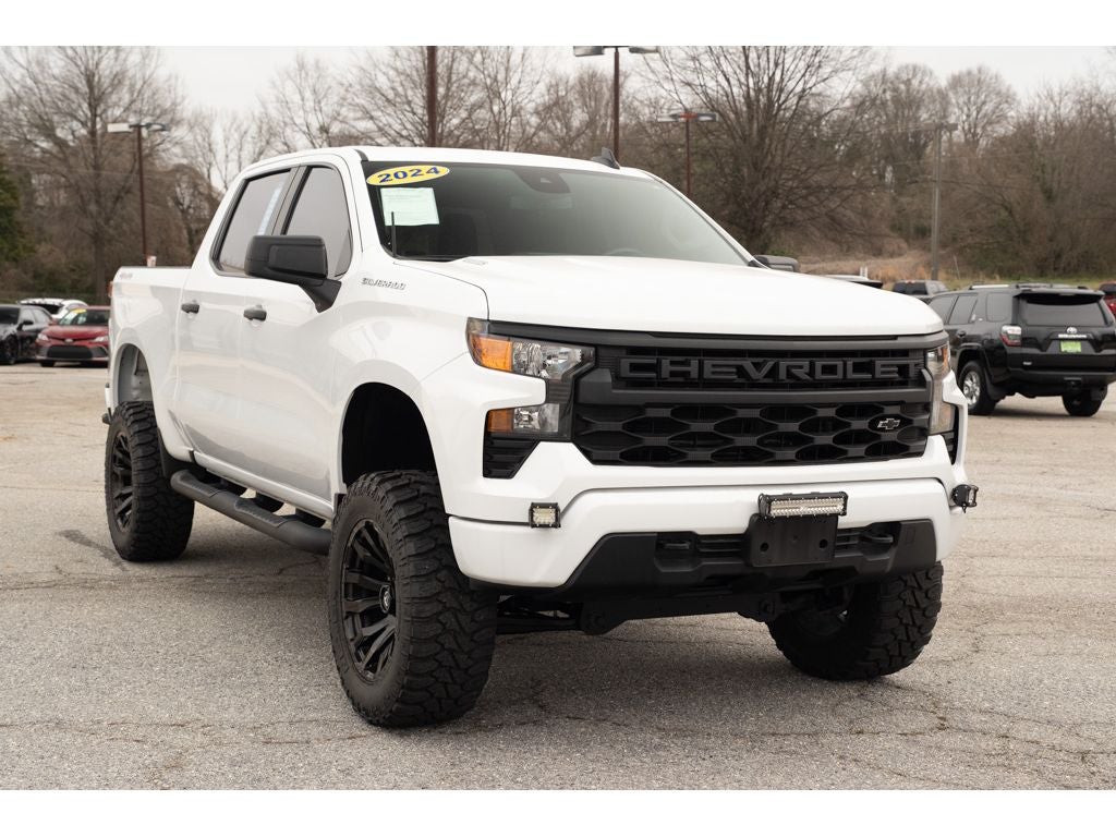 2024 Chevrolet Silverado 1500 Custom