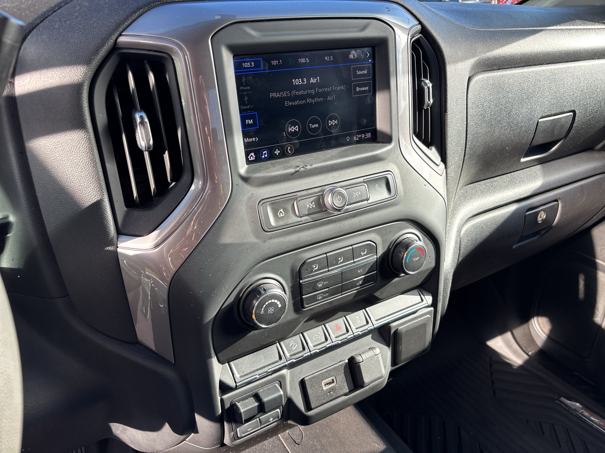 2020 Chevrolet Silverado 1500 Custom Trail Boss