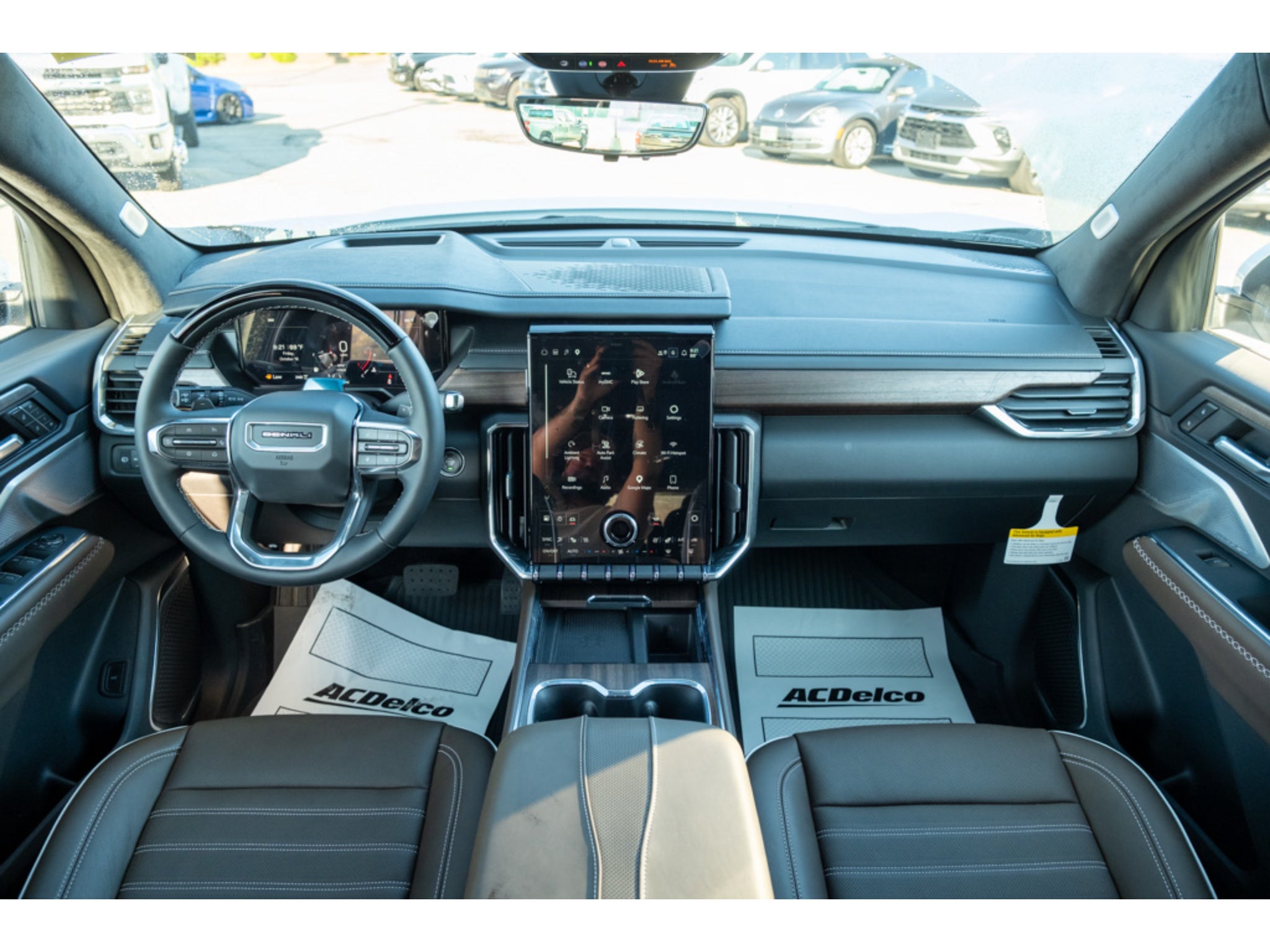 2027 GMC Acadia Denali Ultimate - Photo 32
