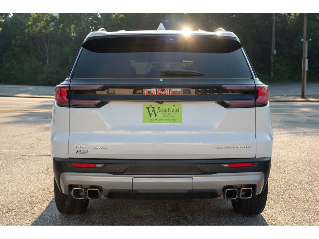 2026 GMC Acadia Elevation