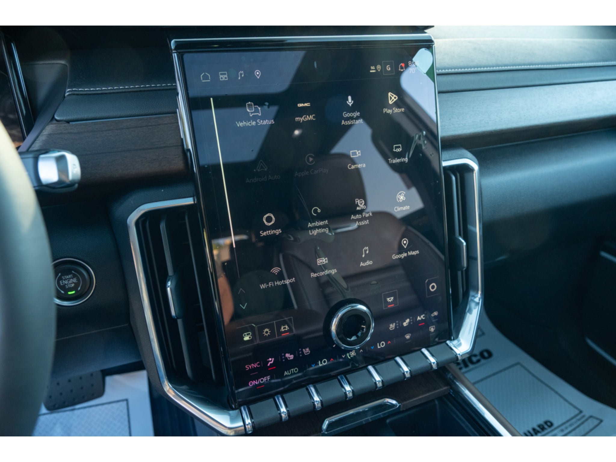 2027 GMC Acadia Denali Ultimate