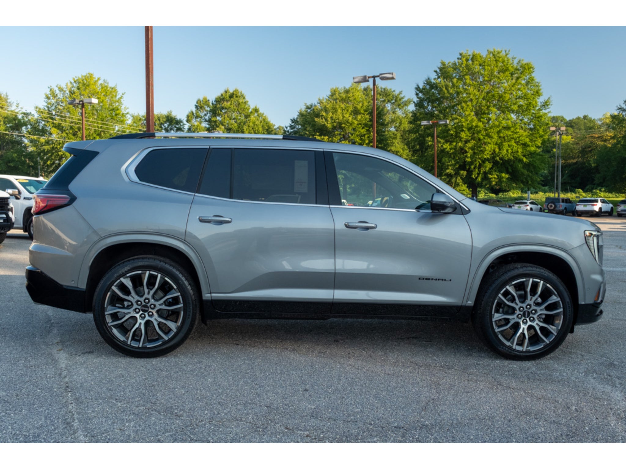 2027 GMC Acadia Denali Ultimate