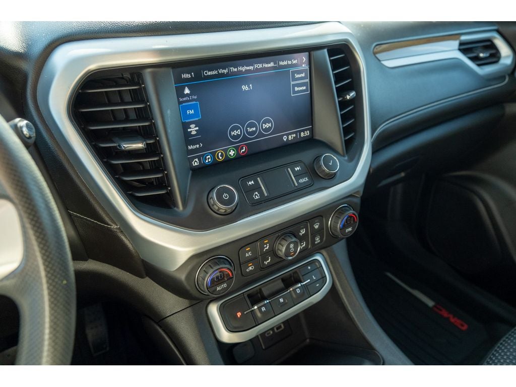 2021 GMC Acadia SLE