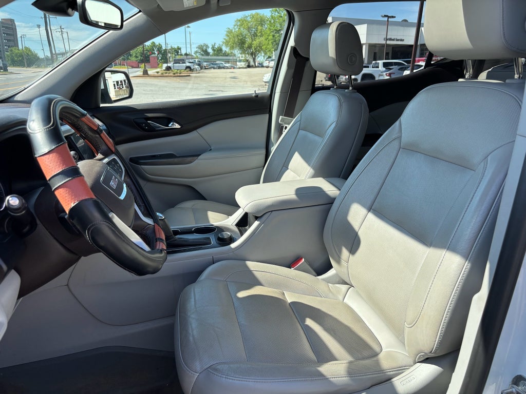 2019 GMC Acadia SLT