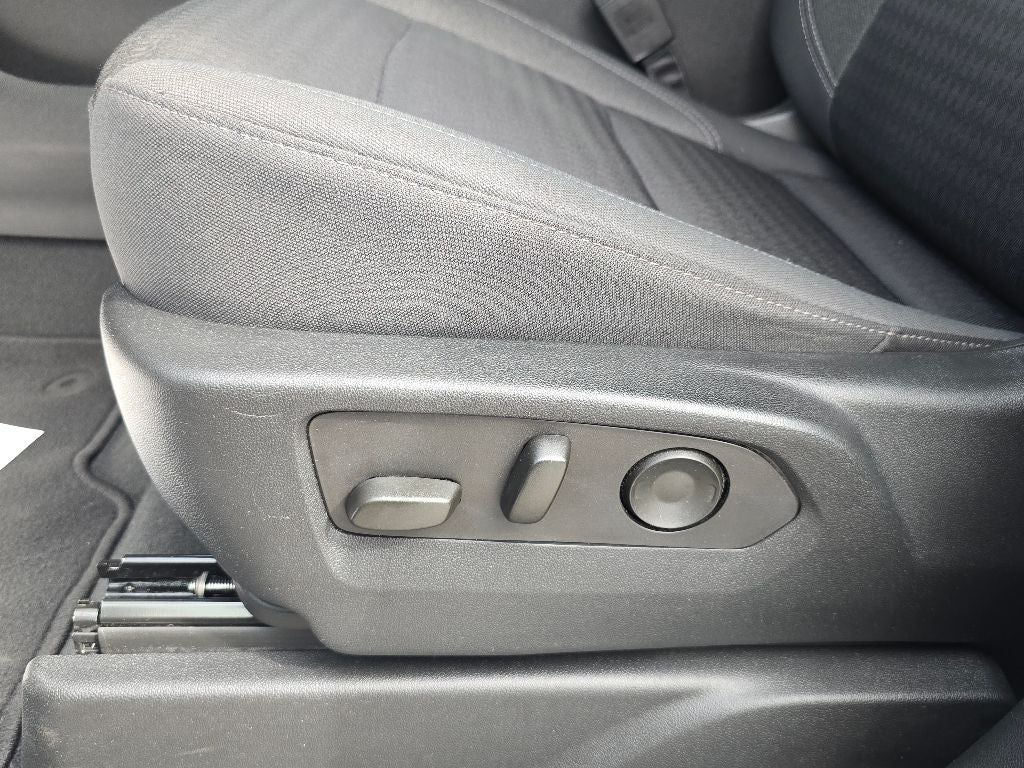 2023 GMC Yukon XL SLE