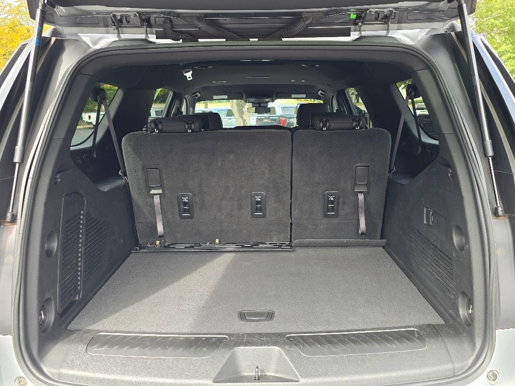 2023 GMC Yukon XL SLE