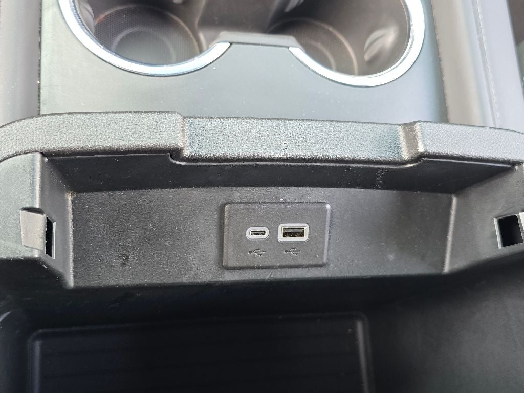 2023 GMC Yukon XL SLE