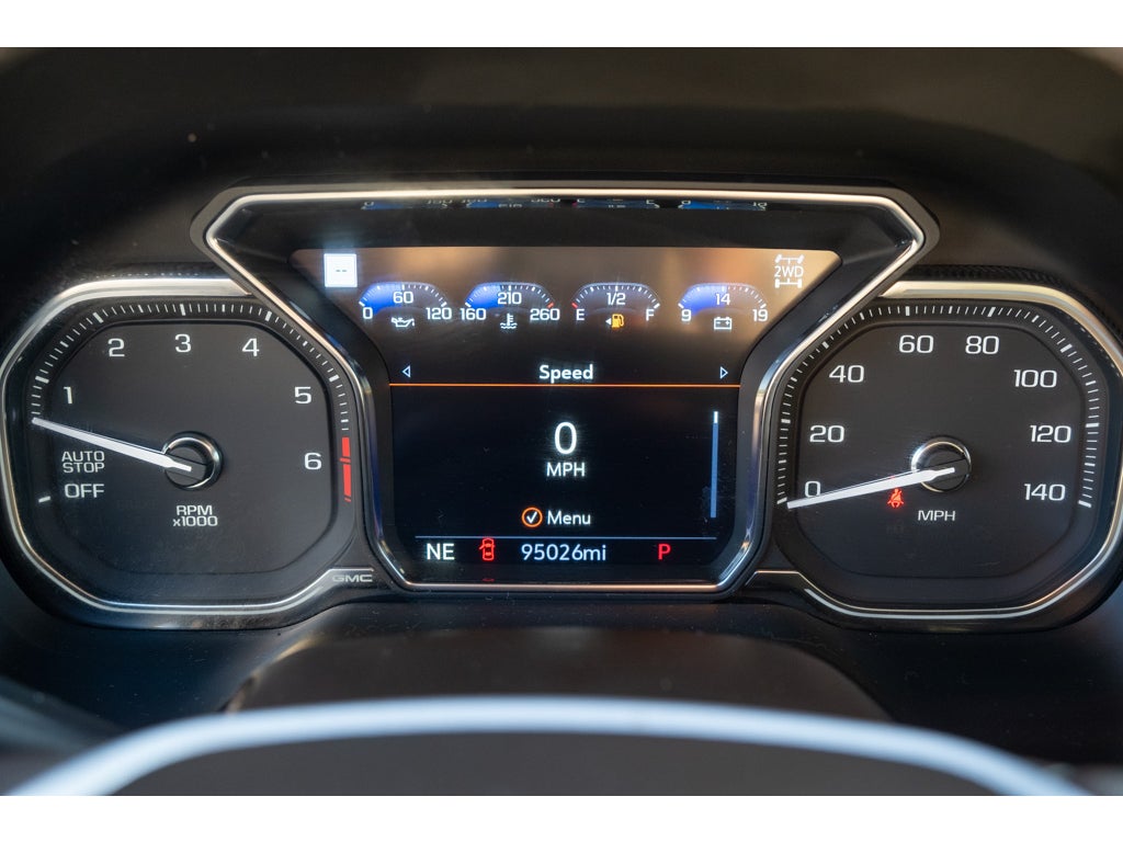2021 GMC Yukon SLT