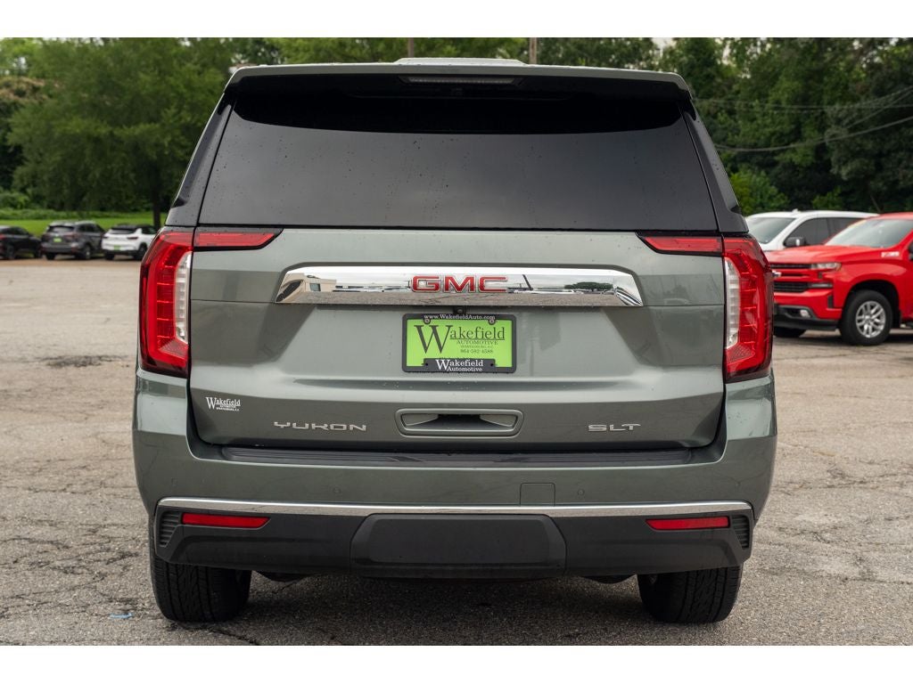 2023 GMC Yukon SLT