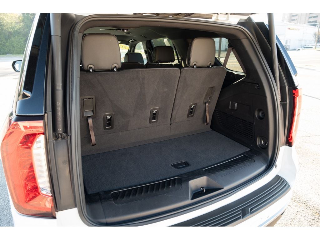 2024 GMC Yukon SLT
