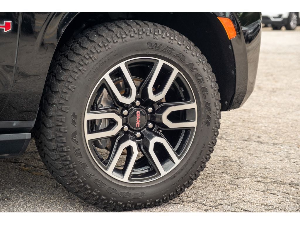 2022 GMC Yukon AT4
