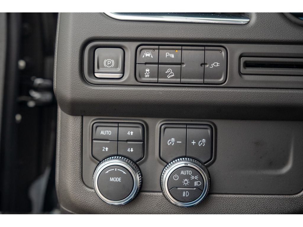 2022 GMC Yukon AT4