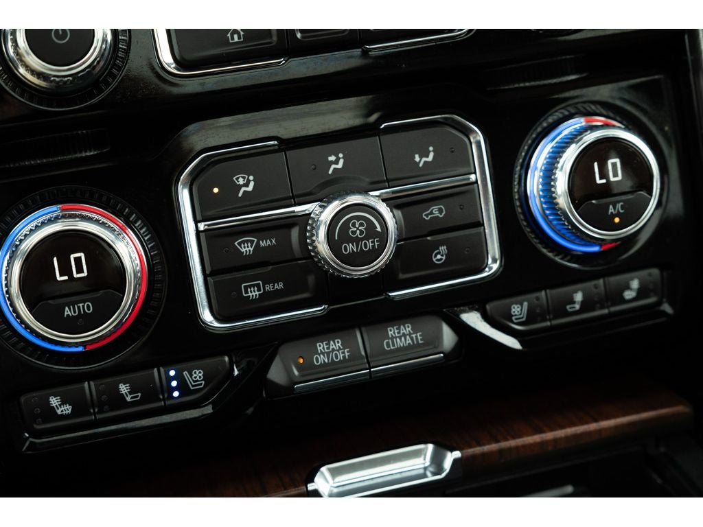 2024 GMC Yukon Denali Ultimate