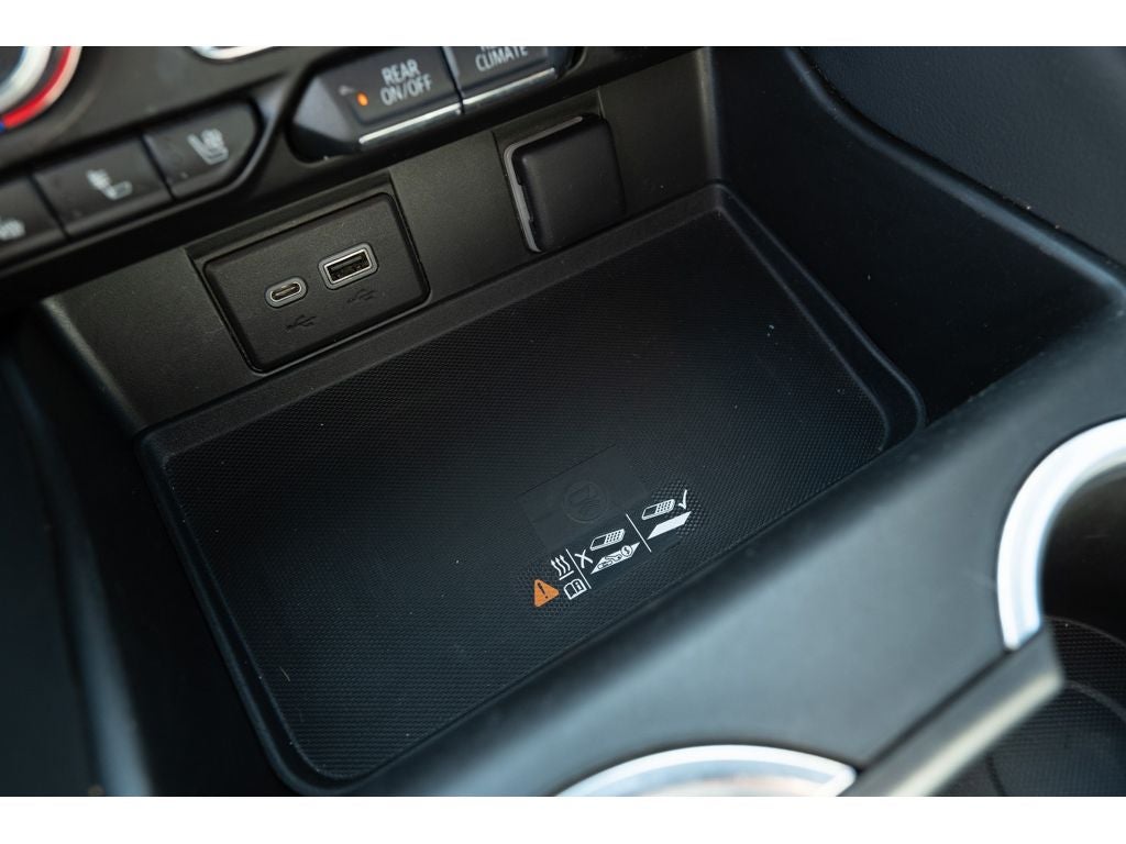 2022 GMC Yukon XL AT4