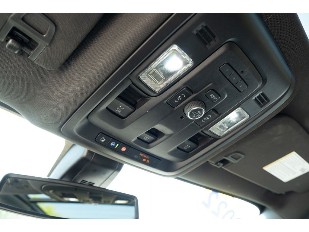 2022 GMC Yukon XL AT4