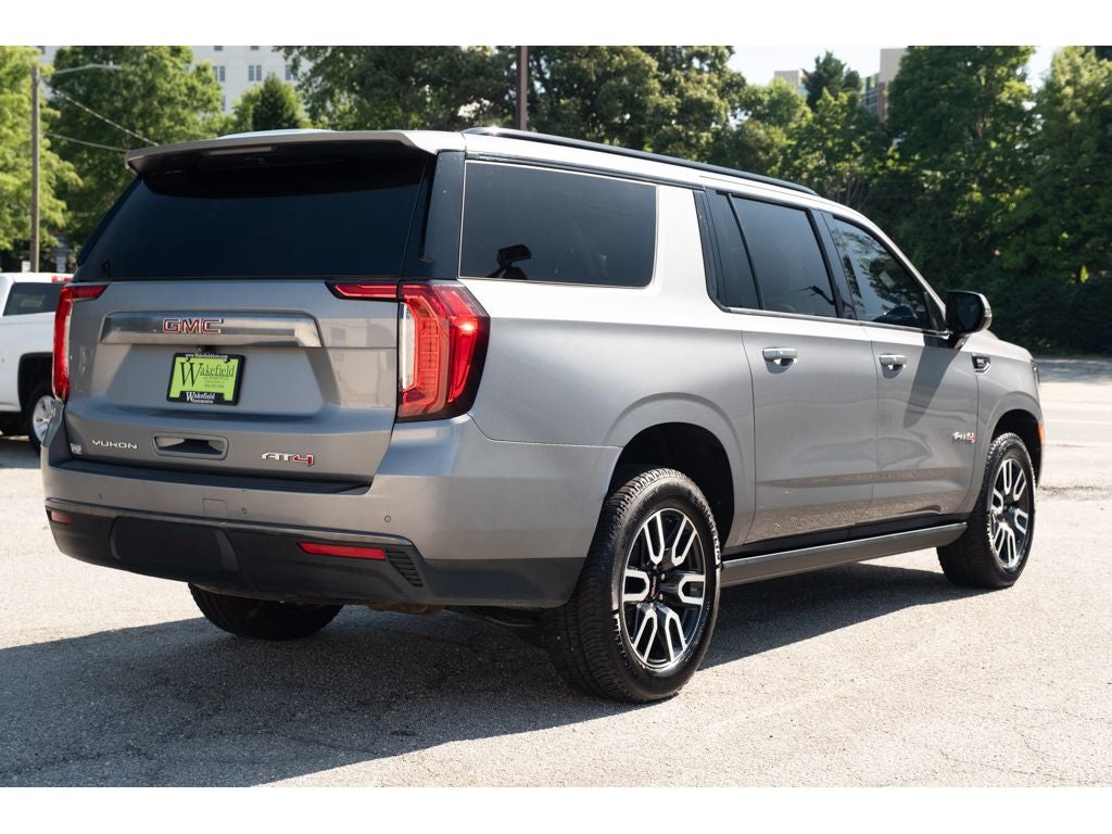 2022 GMC Yukon XL AT4