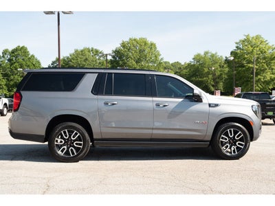 2022 GMC Yukon XL AT4