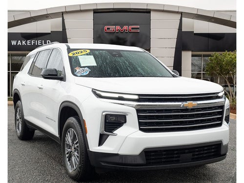 2025 Chevrolet Traverse LT