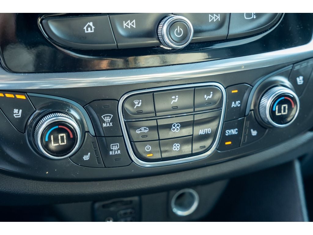 2022 Chevrolet Traverse Premier