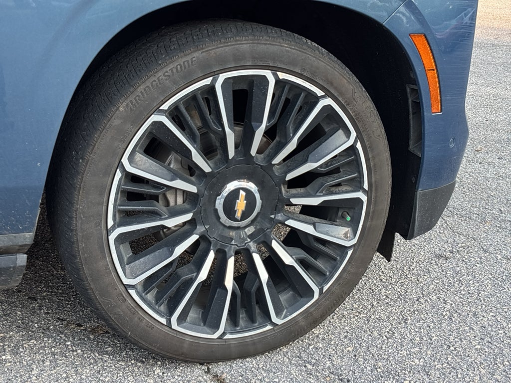 2025 Chevrolet Suburban High Country